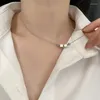 ペンダントネックレス女性のためのネックレス