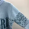 2 Mens Designer Sweaters Retro Classic Luxury Sweatshirt Men Arm Letter Brodery Round Neck Bekväm högkvalitativ Jumper Fashion Cardigan för Menm-2XLQ33