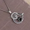 Charm Hollow Heart Shape Necklace For Women Girls Pet Lovers Rhinestone Cat Dog Paw Footprint Pendant Halsband smycken gåvor