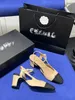 Ballerine firmate CHANNEL di lusso Scarpe con tacco grosso da donna Tacchi alti da donna Sandali piatti Pantofole da donna in pelle