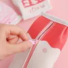 Sacs 20 PCS / Lot Creative Sweet Strawberry Milk Pu Cartoon Crayer Curnerie Retrangeur d'organisateur de stockage Sac Bureau de bureau