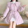 Damskie okopa płaszcza Koreańska zagęszczająca się talia bawełniana poduszka moda słodka koronkowa kołnierz lalki związany kobieta 2023 Zima dla kobiet