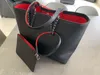 2Pic/Set Tote med plånböcker Luxury Women Rivet Bag Personalityhead präglad Håller kuvert axelhuvud äkta läderväskor designer handväskor