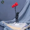 Dekorative Objekte Figuren fliegende Ballon Mädchen Figur Home Decor Banksy Moderne Kunst Skulpturharz Figur Handwerk Dekoration Sammlerstücke Figur 230628