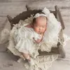 Keepsakes 5st Baby Lace Dress Hat Pillow Shorts Shoes Set Spädbarn P O Shooting Costume Outfits Född P Ography Props 230628