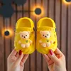 Pantoufle Bébé Pantoufles Été Toddler Garçons et Filles Chaussure 1-3 Ans 2 Nourrissons Jeunes Enfants Mignon Semelle Souple Sac Antidérapant Tête Trou Chaussures 230628