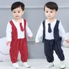 Rompers Gentleman Baby Style Kort ärmbröllop och festpojkar Klipp Romper 230628