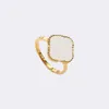 Cztery liście urok pierścień designerka koniczyny Pierścienie Złota Plane wszechstronna biżuteria do kobiety moda luksusowe pierścionki dla kobiet imprezowy prezent estetyka geometryczna Pierścień Designr