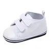 Sportschoenen Peuter Baby Jongens Meisjes Canvas Sneakers Eerste wandelaars Antislipzool Crib Infant Casual Walker