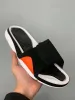 2019 Designer Slippers Schoenen Basketbal Slippers voor Mannen Slippers Vrouwen Sandalen Slides Casual Schoenen Outdoor Wandelschoenen met Doos