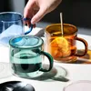 Femfärgad hög skönhet dubbellager glas kopp med färgglad handtag nordisk stil rak kroppsvatten kopp