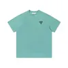 Designers Paris Tshirt 2023ss Spring Classic Heart Couleur unie Big Love Col rond T-shirt à manches courtes pour hommes et femmes Top 2qftbwr5