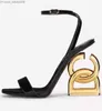 Sandales Dernières sandales européennes de printemps et d'été pour femmes avec un grand talon à bouton doré design talons hauts femmes chaussures tailles 35-42 Z230629