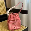 Dames Totes Handtassen Designer Bucket Bag Nylon Mini Nano Leren Handvat Klassieke damestas met trekkoord