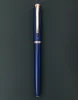 Pennor Ny Picasso 916 Blue Metal Fountain Pen Iridium Medium NiB med vackra blå prickar Kontor Business School Gift Ink Pen