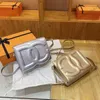 Designer Silver Occiglia Silver Fashion Hot Letter Grova Crossbody Borse Top Grade Luxuria All-Match Portafoglio femmina Gold Gold Strap Borsa