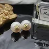 Studörhängen 925 SLIVER VERKLIG Naturligt sötvatten Pärl Eleganta smycken White Pearls Ear Studs Kvinnor Kvinna