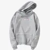 Kvinnors jacka hiphop streetwear hoodie rosa behandla människor med vänlighet våren lång ärm toppbrev par pullover rolig gåva 230628