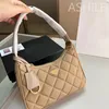 Designer Fashion Luxury 2023 Womens 'Totes Sacs à main New Pattern Dlegant et Vnderstated High Quality Temperament Portable Polyvalent Women Hand Bags