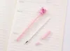Ручки 40 шт. Розовая маленькая свинья милая мультфильм нейтральная ручка черная 0,5 мм фонтан -ручка Студенческие канцелярские товары Kawaii ручки оптом Рождество