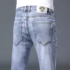 Jeans da uomo firmati Jeans da uomo estivi europei marchio di moda stampa a diamante caldo leggings rossi netti slim fit personalizzati 04P4