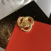 Designer Womens Brooch Pins Brand Gold Letter Brosch Pin Suit Dress Pins For Lady Specifikationer Designer Luxury C-Letter Jewelry Partihandel