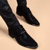 Stivali uomini d'affari scarpe in pelle scarpe vestito formale uomo uomo traspirato con punta di punta scarpe da sposa piatto per le calzature panno nero