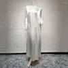 Ropa étnica Vestido de satén Musulmán 2 piezas Abaya para mujeres Frente abierto con cinturón Diamantes Lentejuelas Ramadán interior Marroquí Dubai Turquía Islam