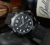 2021 nouvelle montre à quartz de luxe à trois broches pour hommes montre de haute qualité Top marque Designer horloge bande de caoutchouc accessoires de mode pour hommes cadeau de vacances