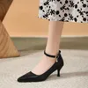 ドレスシューズ女性春秋ヒール女性革のラインストーンボタンchaussure femme zapatos mujer