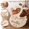 Keepsakes born 24 Months Baby Closet Dividers Wooden Cartoon Swan Nursery Clothes Organizers Wardrobe Monthly Growth Recording Cards 230628