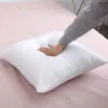 Yastık ev yastığı iç dolum pamuklu yastıklı yastık çekirdek ekler kanepe arabası için sahte kare yumuşak yastıklar yastık çekirdeği oluşturur