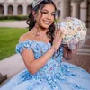 Vestido de quinceañera azul cielo con hombros descubiertos sin mangas para 15 niñas Vestido de baile con apliques de cuentas 3DFlower Formal Prom Vestido