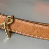 Bälte för kvinnor 32 mm Man Belt Designer Par Belt Designer Real Calfskin gjord av Titanium Steel Gold-Plated Highest Counter Quality Luxury T0p Bronze Fashion 009