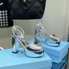 Metallic Peep-Toe Platform sandalen dikke hoge hakken Enkelband hakken Pumps blokhak sandaal luxe designer schoenen voor dames fabrieksschoeisel