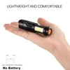 Torce elettriche Torce LED Portatile Mini Q5 COB Zoom 4 Modalità Torcia Usa 14500 Batteria Lanterna di illuminazione impermeabile