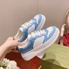 Scarpe nuove primaverili con suola spessa per donna Sport per il tempo libero Testa tonda in pelle Taglie forti 35-45