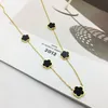 Populär design blomma hänge halsband armband guldpläterad rostfritt stål smycken för kvinnor gåva