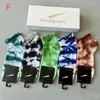 23ss Designer pour hommes 5 paires / boîte chaussettes de sport tie-dye chuck chaussettes à la mode chaussettes en coton absorbant la transpiration chaussettes de sport hip hop mi-tube quatre saisons paire tick