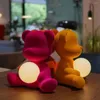 Lámparas de mesa Luces para niños Oso de dibujos animados Cálido Lindo Led Mesita de noche Dormitorio Niño y niña Regalo de cumpleaños Adornos Home Deco