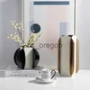 花瓶モダンなシンプルなメタルレザーフラワーアート装飾リビングルームモデルルームコーヒーテーブルホームライト高級装飾ポーチx0630