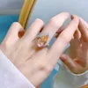 Pierścienie klastra 2023 Syntetyczna papalacha wysoko węglowy Diamentowy Diament Pierścień w kształcie gruszki w kształcie gruszki 925 srebro