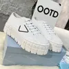 Designer tênis dupe aaaaa chinelos náilon sapatos casuais roda plataforma sneaker edição branco trefoil couro remendos dayremit 336