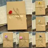 Flores secas 1pc papel kraft artesanal flor convite cartão com envelope cartões de natal casamento aniversário festa favores