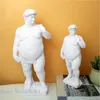 装飾的なオブジェクト図形の創造性樹脂フィギュア彫刻デビッド肥満ファットデビッド手工芸像ヌード裸の男のボディアートホームデコレーションオーナメント230629