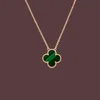 18k Designer Jewelry Four Leaf Clover Necklace Set Pendant Necklaces Bracelet Stud Earring Gold Silver Mother of Pearl Green Flower Link Chains Women SN60 SN60