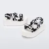 2023 Casual New Sandals Platform Shoes Casual Sports Cow Print Casual Beach Ladies Pane Sandali