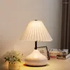 Tafellampen Touch Nachtlampje USB-interface LED Dimmen op drie niveaus Slaapkamer Kleine nachtverlichting Decoratieve lamp Minimalistisch
