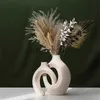 Vases Nordic Ceramic Interlock Vase White Unique Style Ceramic Vase Gift Living Room Bedroom Dining Table Wedding Decoration x0630