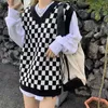 QNPQYX Lente Herfst V-hals Mouwloze Trui Voor Vrouwen Vest Vintage Tops Harajuku Japanse Mode 90s Kleding Oversized Plaid